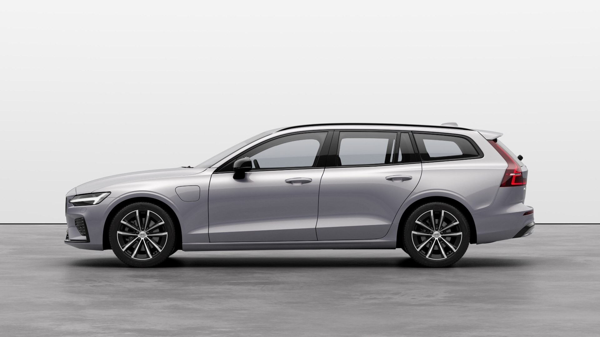 Volvo V60 T6 Plus Dark Nordic Edition 2025, bild 2/31