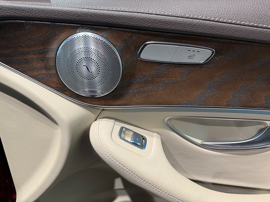 Mercedes-Benz GLC 220 d 4MATIC Värmare Läder Burmester Drag - bild 9