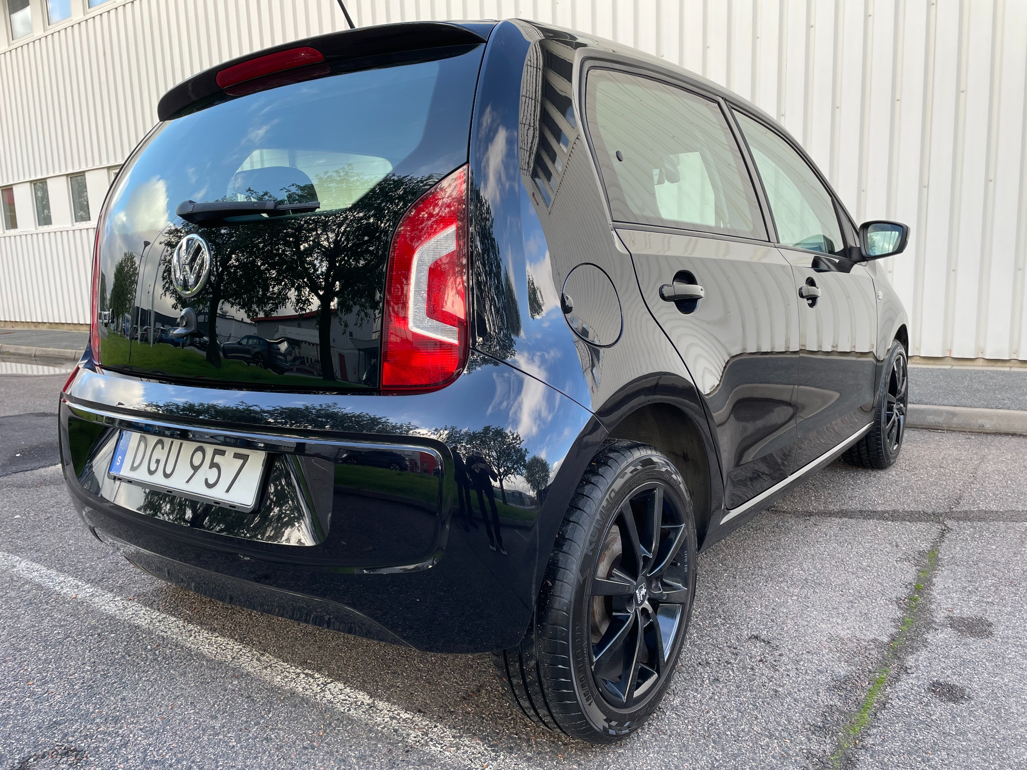 Volkswagen UP! 5-dörrar 1.0 MPI High Up 2016, bild 7/43