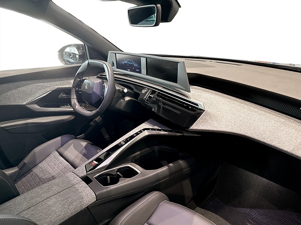 Bild på Peugeot 5008 Allure Hybrid 145hk Aut 7-SITS AVTAGBAR DRAGKROK