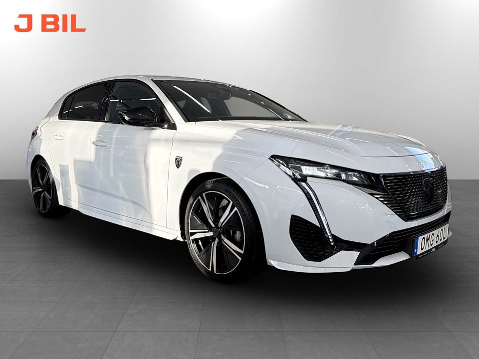 Bild på Peugeot 308 5D GT 1.2 PT 130hk Aut - B-KAMERA,CARPLAY,ELSTOL