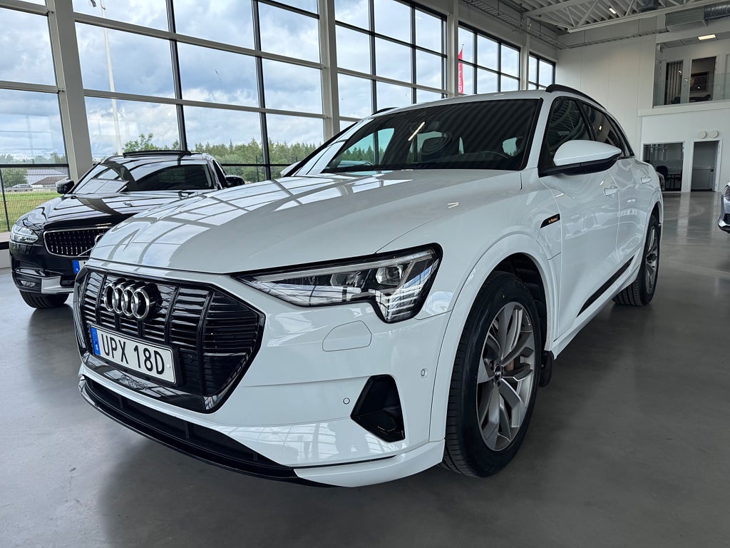 Audi E-Tron 50 Quattro | Matrix | Bang&Olufsen | Drag | Luftfj 