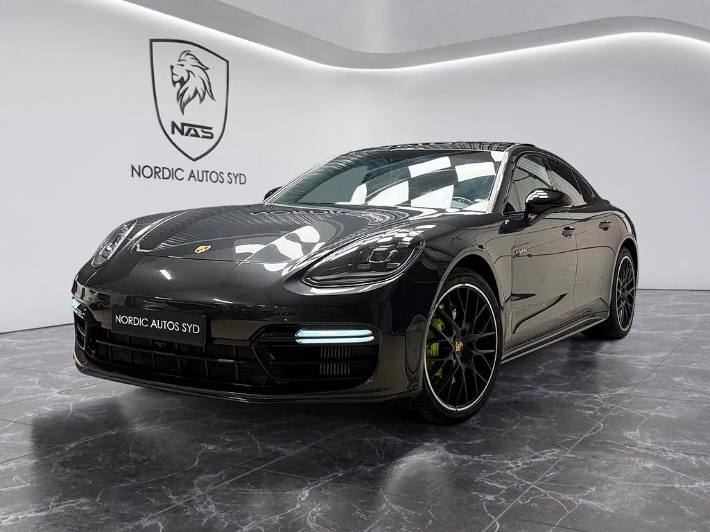 Porsche Panamera 4 E-Hybrid / PDK 4 / Sport Chrono / Panorama / Bose 