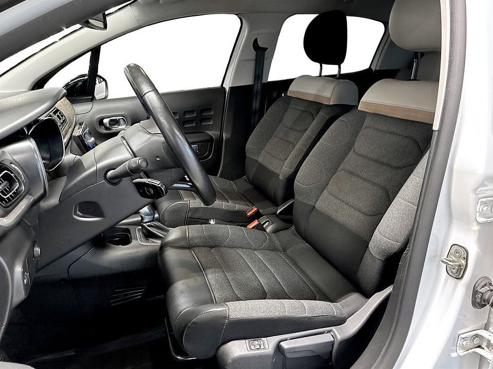Bild på Citroen C3 Shine 1,2 PT 110hk Aut BACKSENSORER