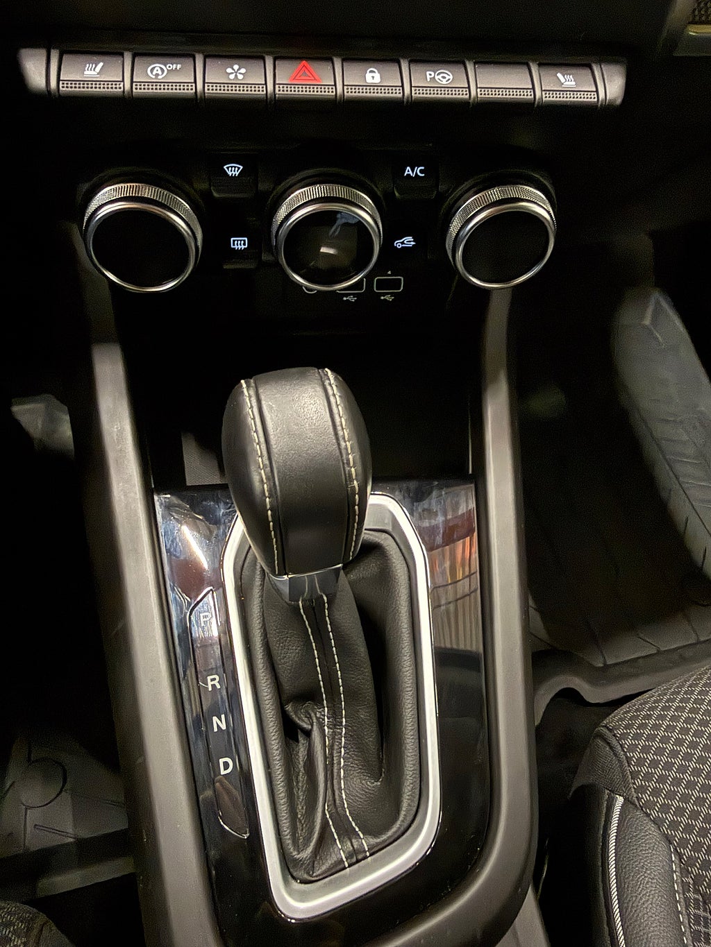 Renault Arkana 1.3 TCe 140hk Automat Vinterhjul 24 mån garanti - miniatyr 20