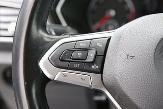 SUV Volkswagen T-CROSS 13 av 22