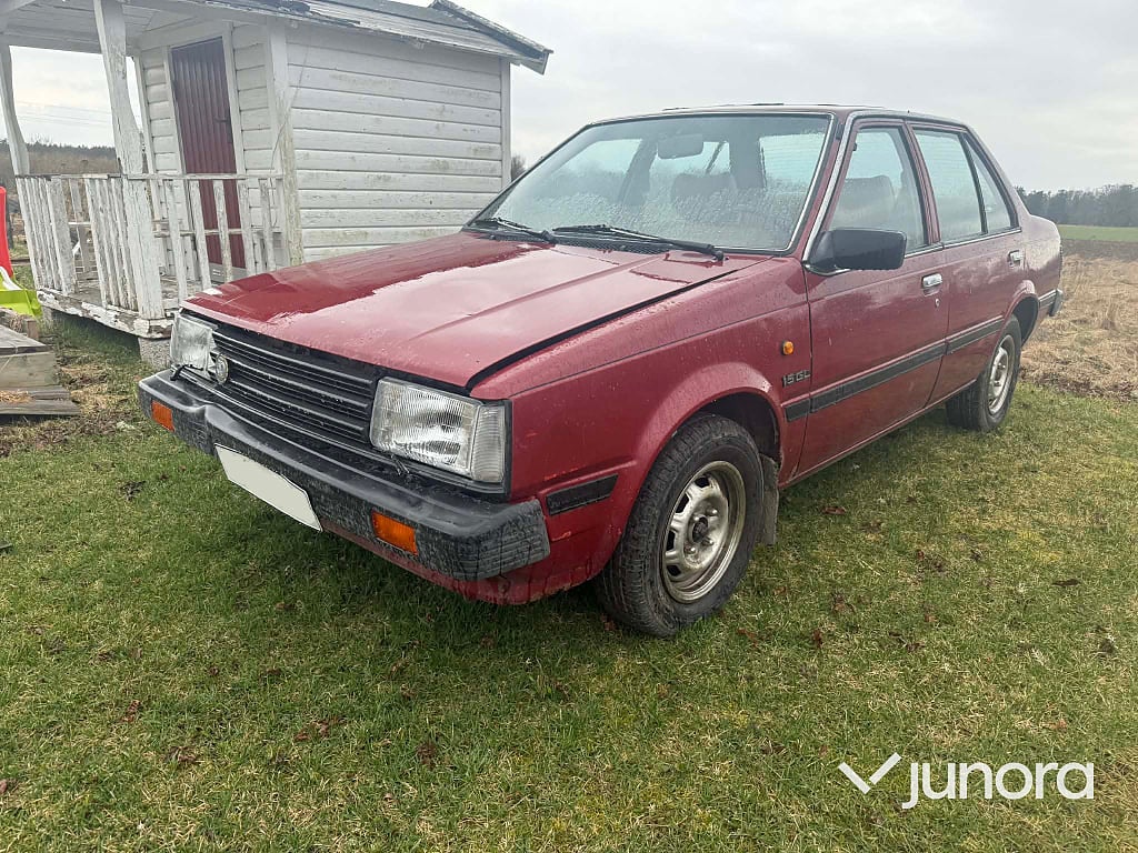 Nissan Sunny 4-dörrars Sedan 1.5