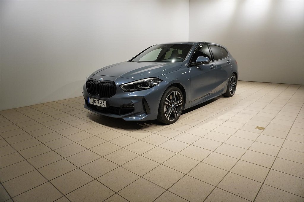 BMW 120 xDrive M Sport Fartpilot H K Rattvärme Drag