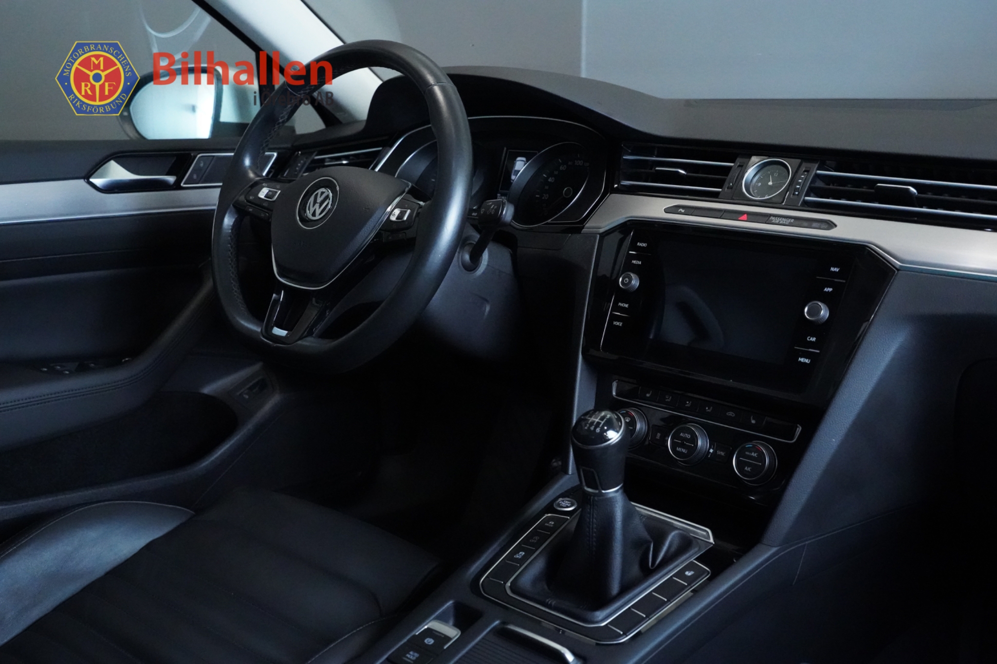 Volkswagen Passat 2018, bild 7/53