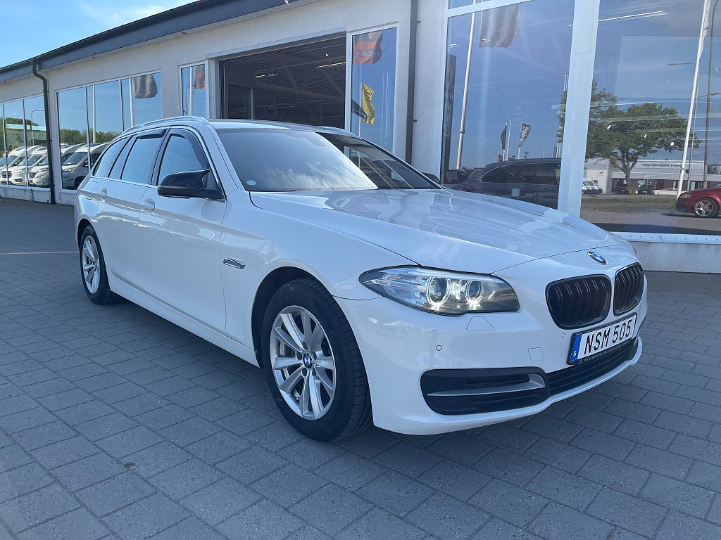 BMW 520d xDrive Touring 190 hk VÄRMARE DRAG