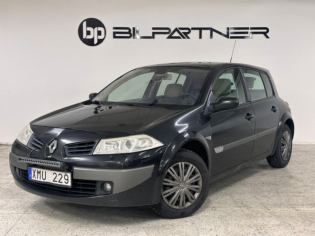 Renault Mégane 5-dörrar 1.6 I DRAG