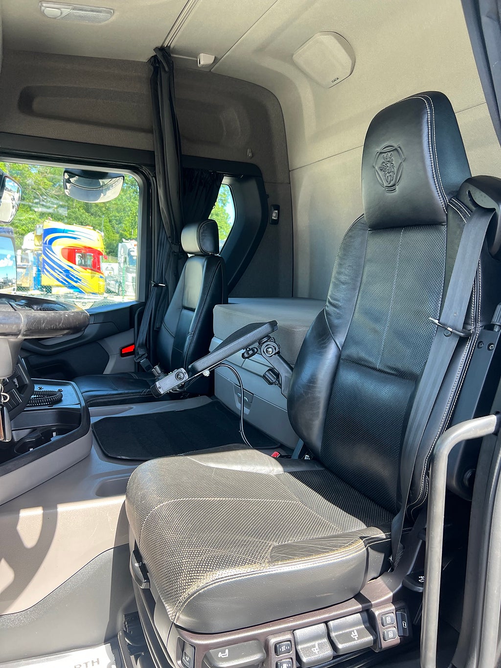 Scania G450 6x2*4 XT Lastväxlare, Fullt Plogutrustad