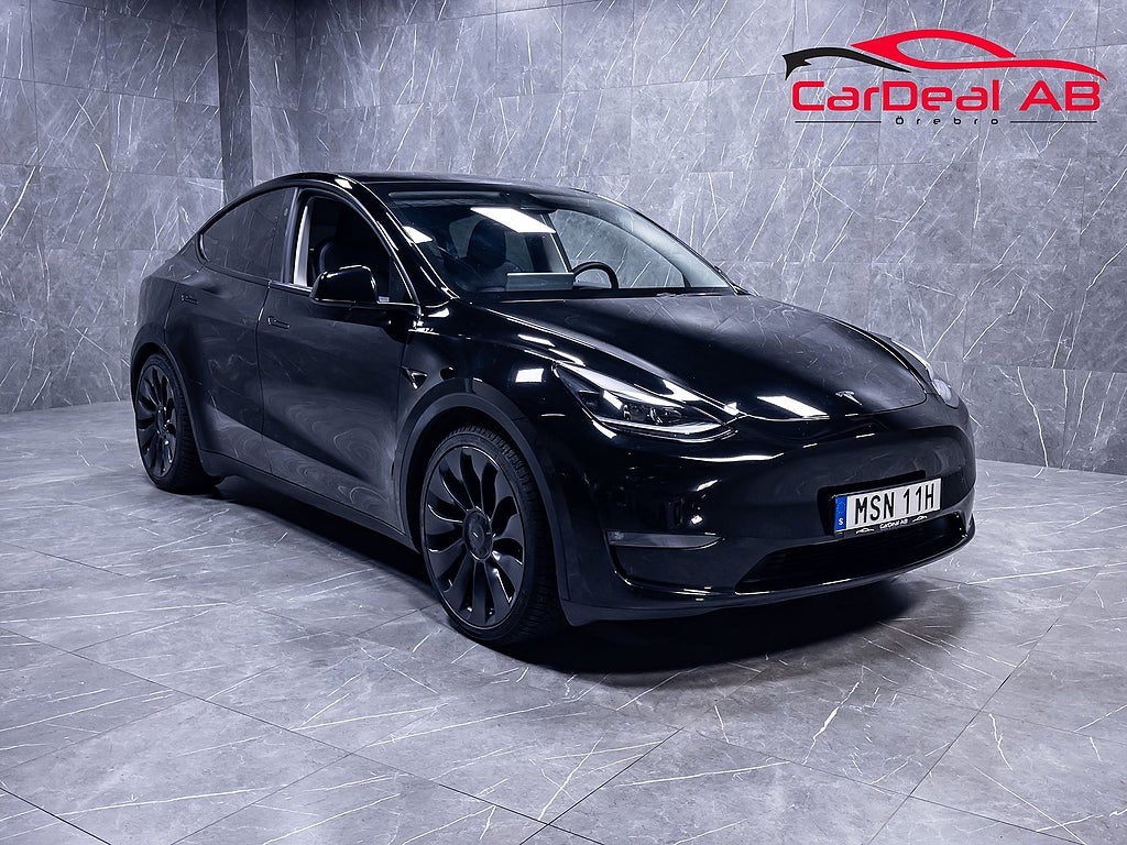Tesla Model Y Performance AWD Självkörningsförmåga 4 Värmepump MOMS