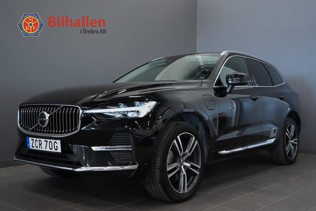 Volvo XC60 Recharge T6 AWD Core Kamera Navi VoC Drag Läder 20"