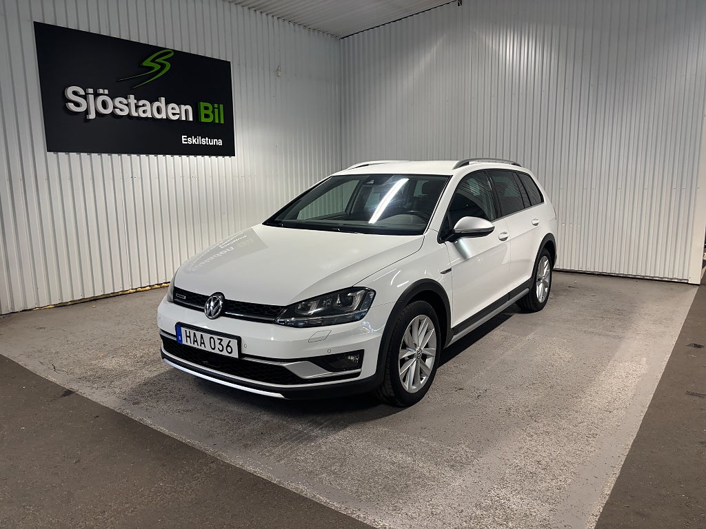 Volkswagen Golf Alltrack 2.0 TDI AWD Alltrack Värm ACC Drag App Connect 1 Ägare