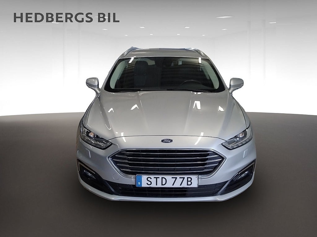 Ford Mondeo Kombi 2.0 EcoBlue AWD SelectShift Titanium thumbnail