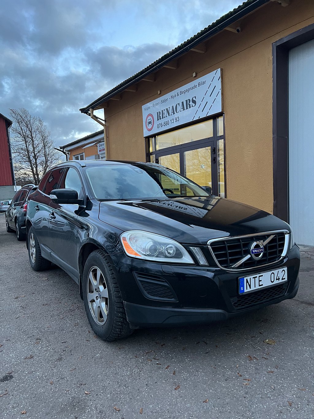 Volvo XC60 D5 AWD Geartronic Summum Bes Drag/Avb:1021 kr/mån