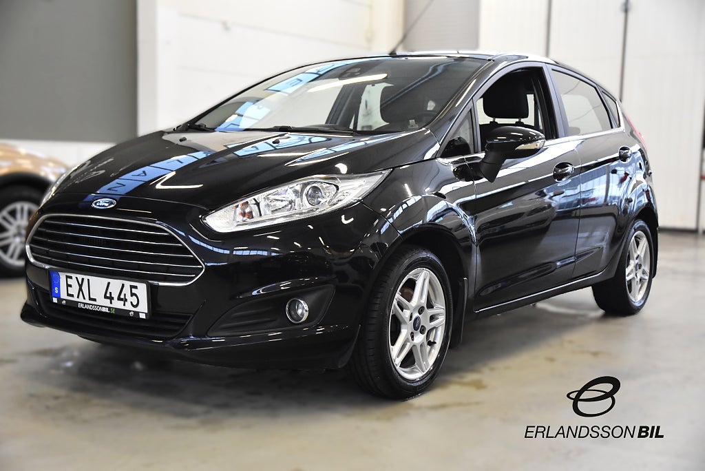 Ford Fiesta 5-dörrar 1.0 EcoBoost Titanium Euro 6 KAMREM BYTT 