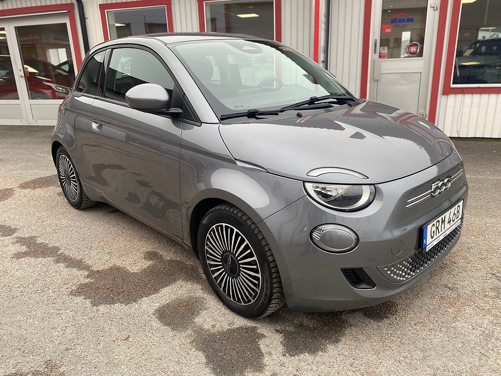 Fiat 500 e 42 kWh Passion / Privatleasing 2995:-/månad 