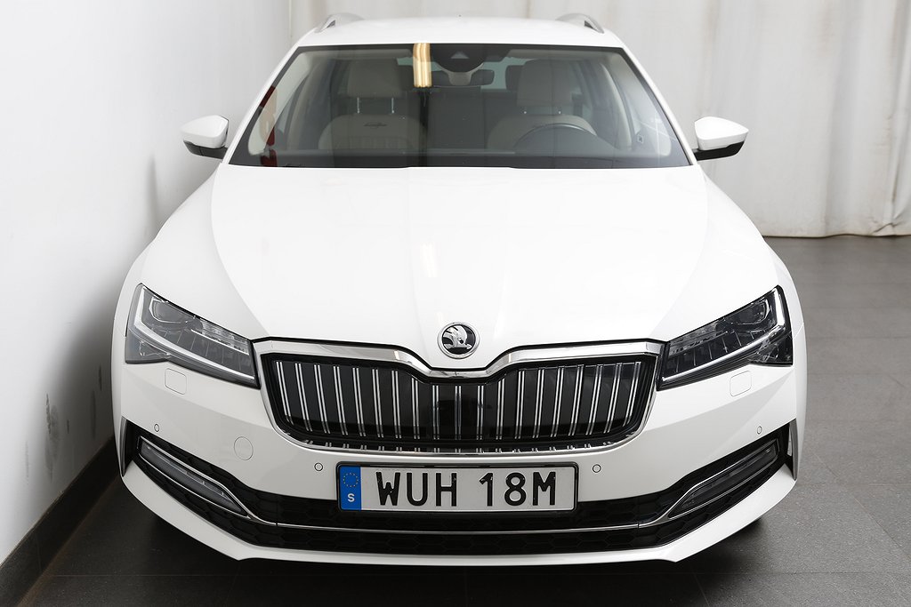 Skoda Superb iV Kombi Plug-in Hybrid Business Edition L&K 2021