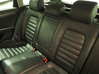 Kombi Volkswagen Passat 13 av 25