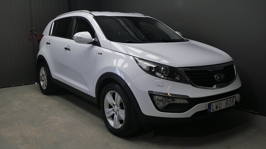 Kia Sportage 2.0 CRDi AWD EX Parkeringssensorer Dragkrok 184hk