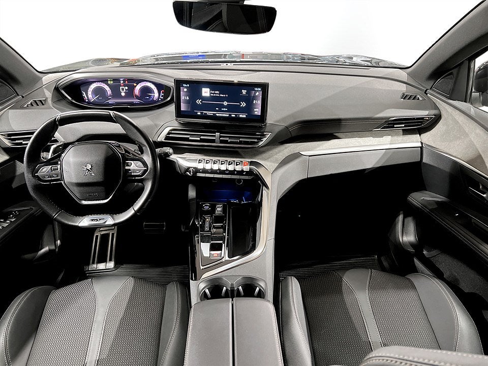 Bild på Peugeot 3008 GT 1.2 PT 130hk Aut - B-KAMERA, CARPLAY