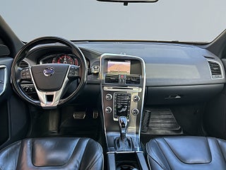 Volvo XC60 D4 AWD R-Design/Drag/SoV-Däck/MoK/D-värm/B-Kamera/Pano – bild 8