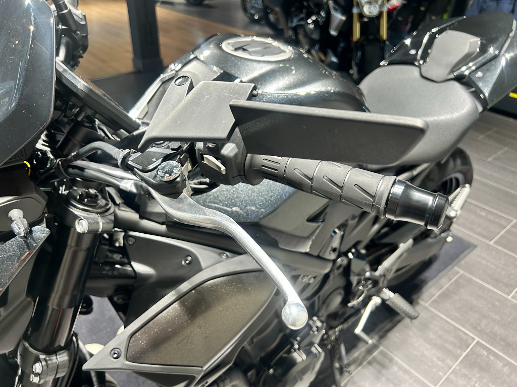 Kawasaki Z900 Performance/Helsystem/Stealth/Tail-tidy/757 mil
