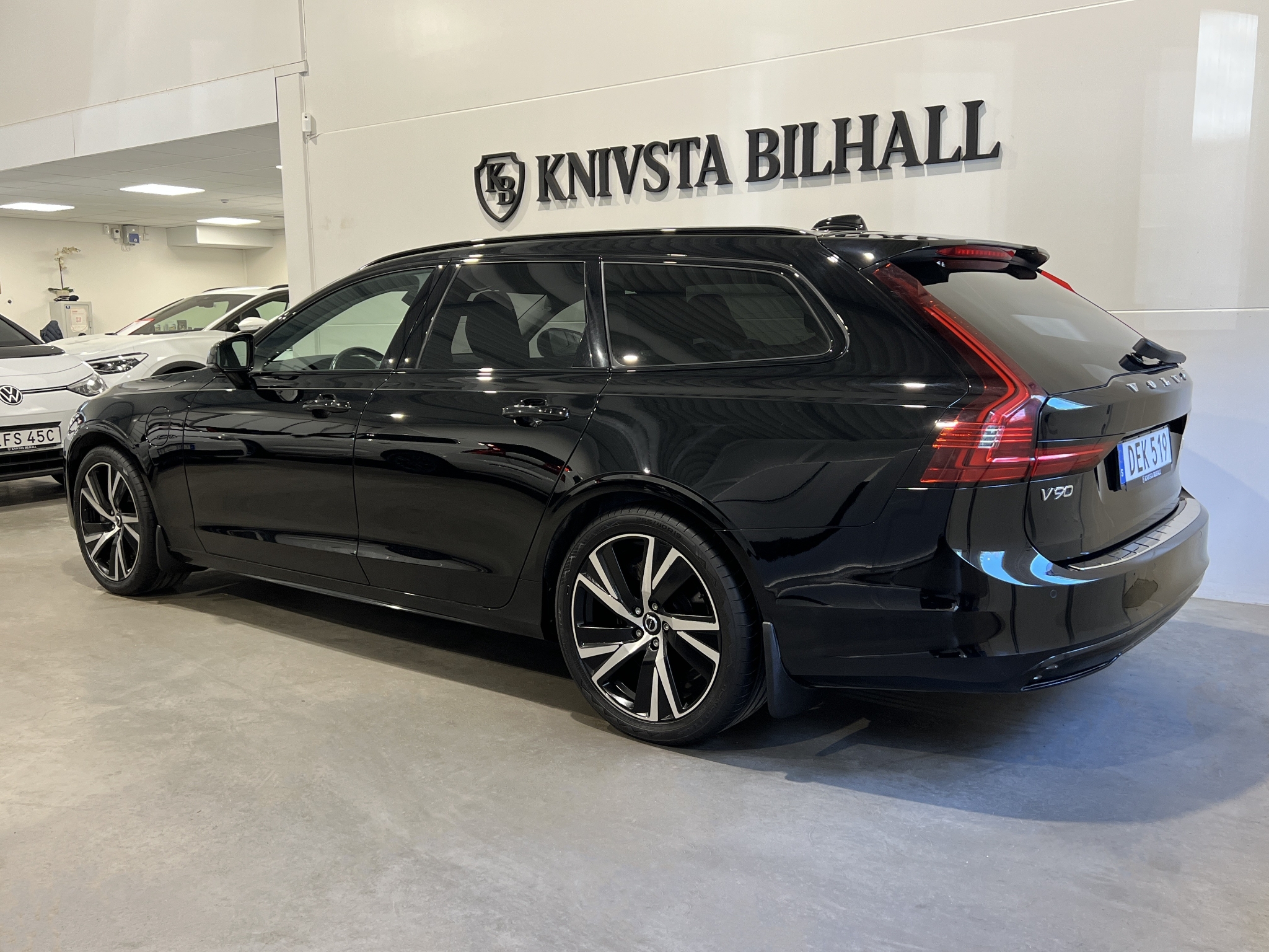 Volvo V90 2023, bild 2/56