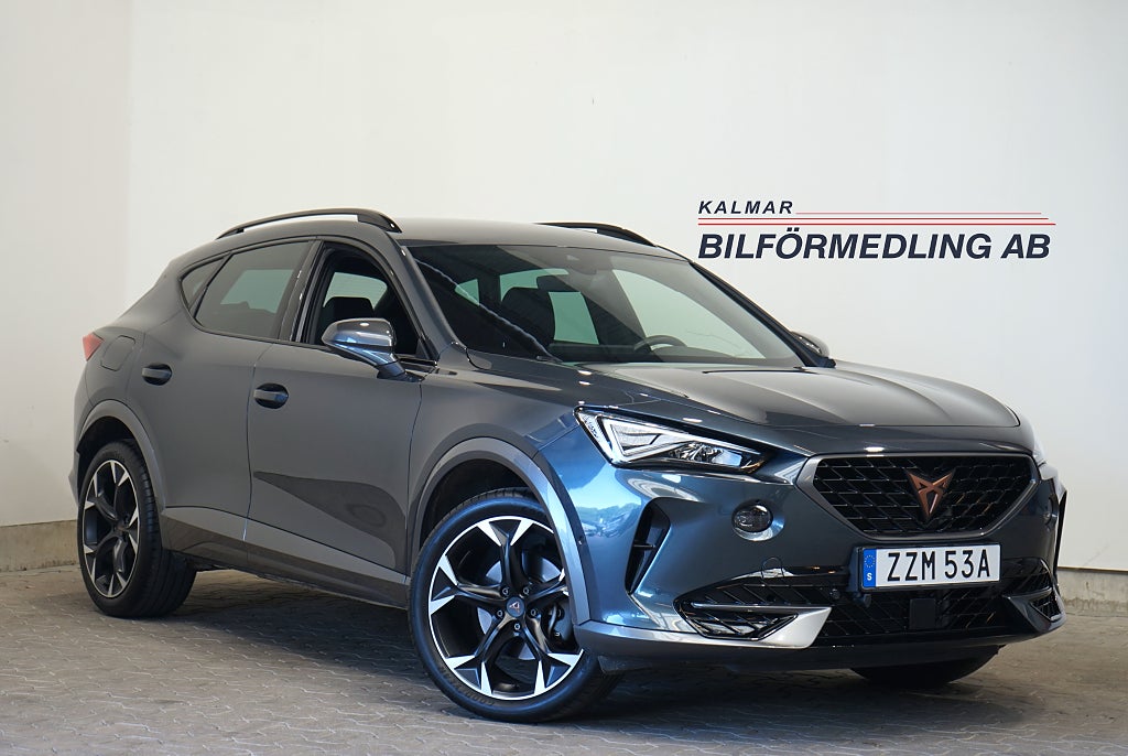 Cupra Formentor 1.5 TSI Automat Cockpit Carplay B-kamera 150hk