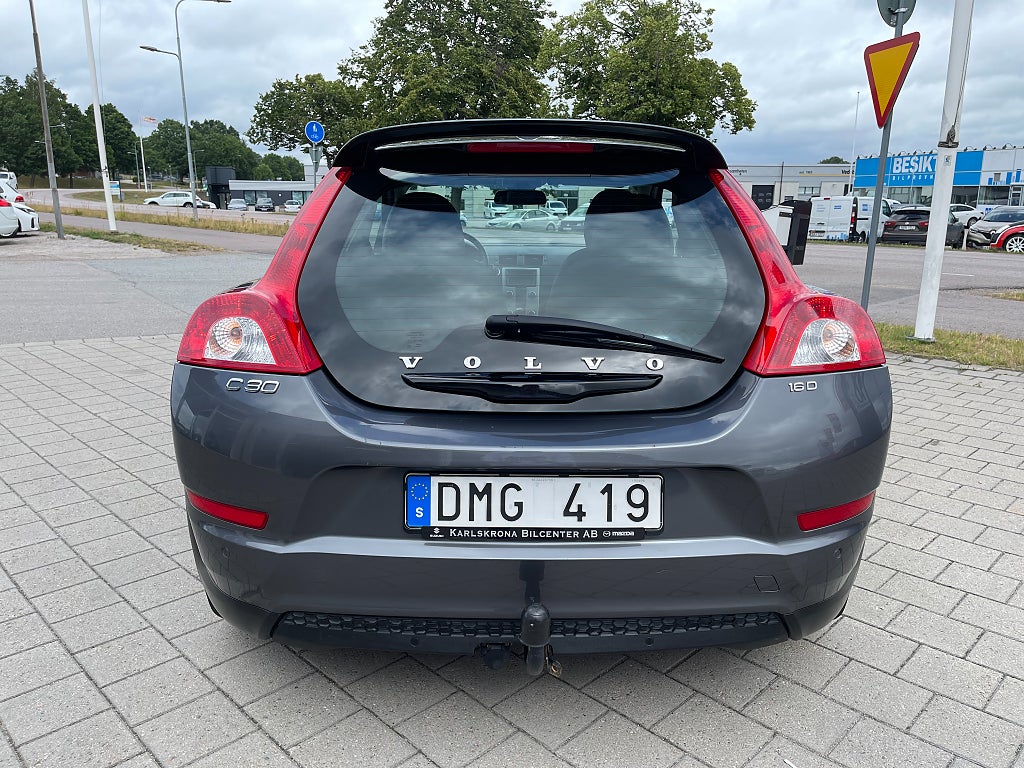 Volvo C30 1.6D DRIVe Momentum 109 hk Dragkrok