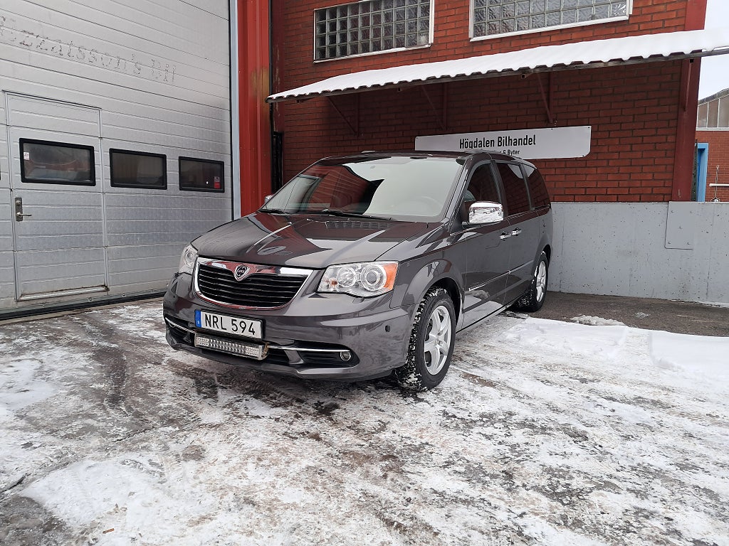 Lancia Voyager 2.8 LX Euro 5