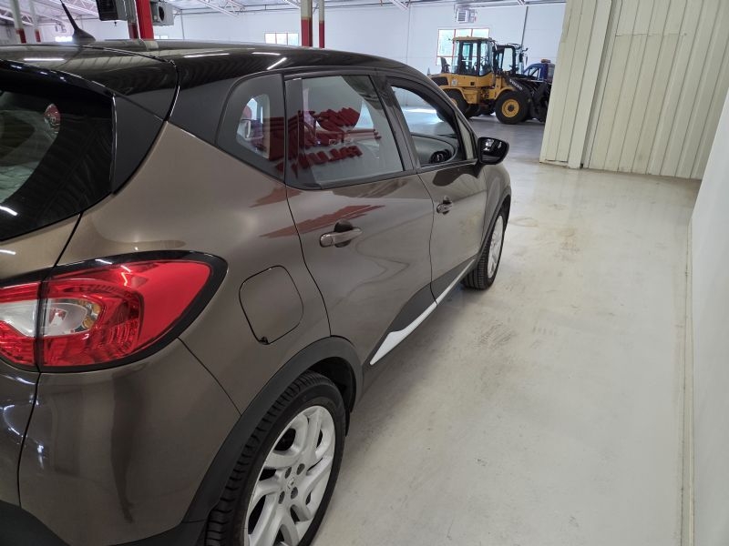 Renault Captur 0,9 TCe 90 hk Manuell 2wd 2014, bild 6/40