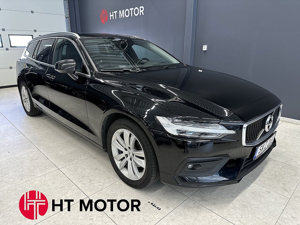 Volvo V60 D4 AWD/Momentum/DRAG/NAV/B-Kamera