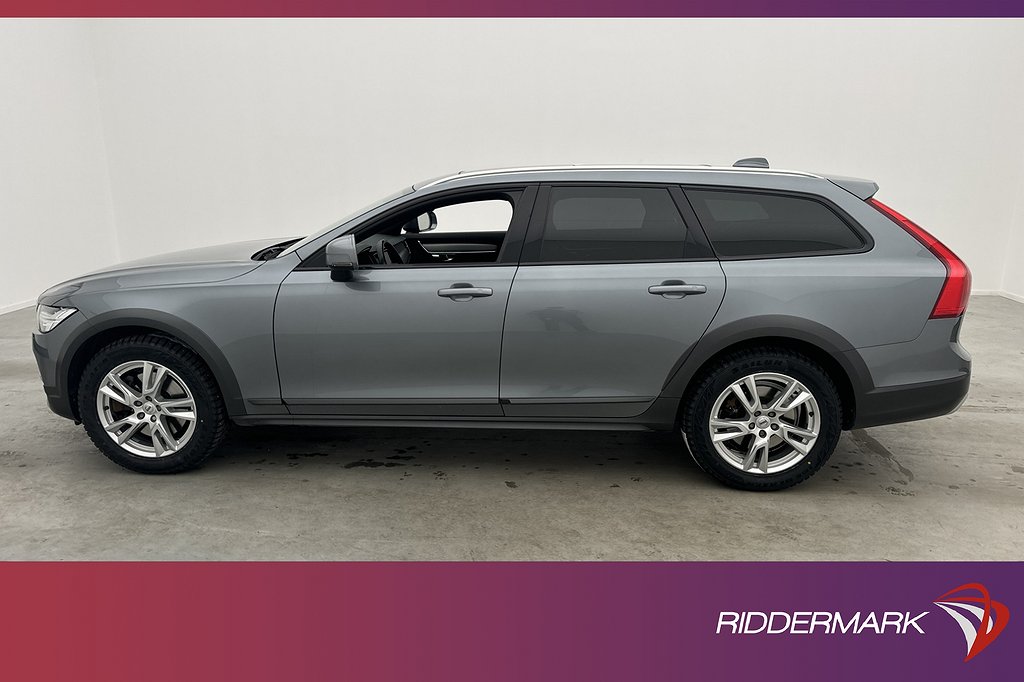 Volvo V90 Cross Country D4 AWD Värm Pano HUD Skinn Drag VOC