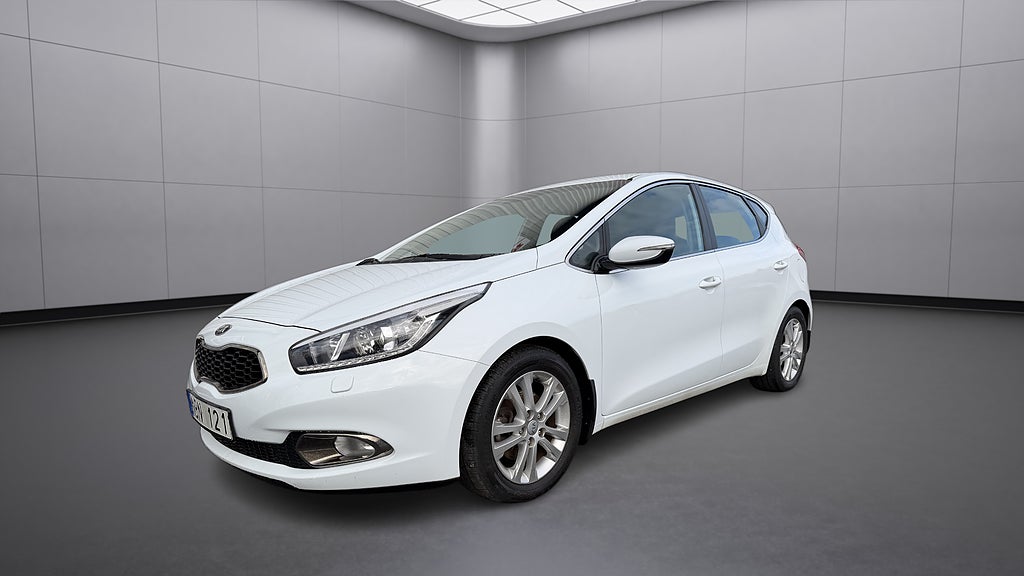 Kia Ceed 1.6 CRDi Automat, Navi, Bluetooth, Farthållare,