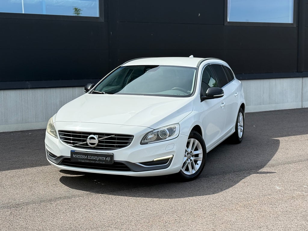 Volvo V60 D4 AWD Geartronic Momentum Business Edition Pro Euro 5