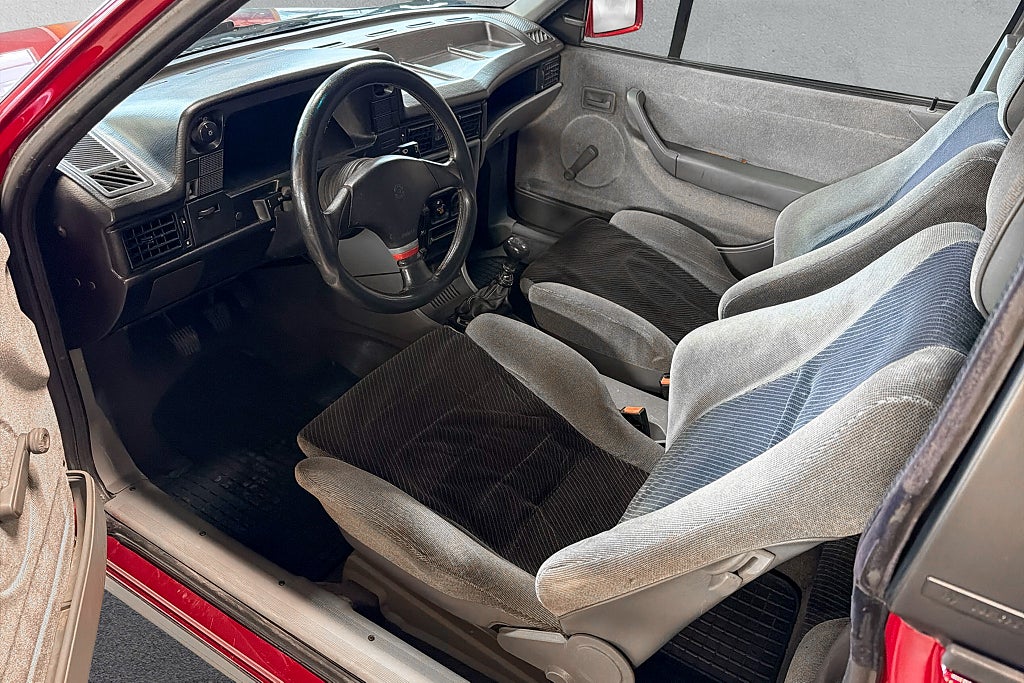 Opel Kadett GSI Cabriolet 2.0i Mycket välvårdad