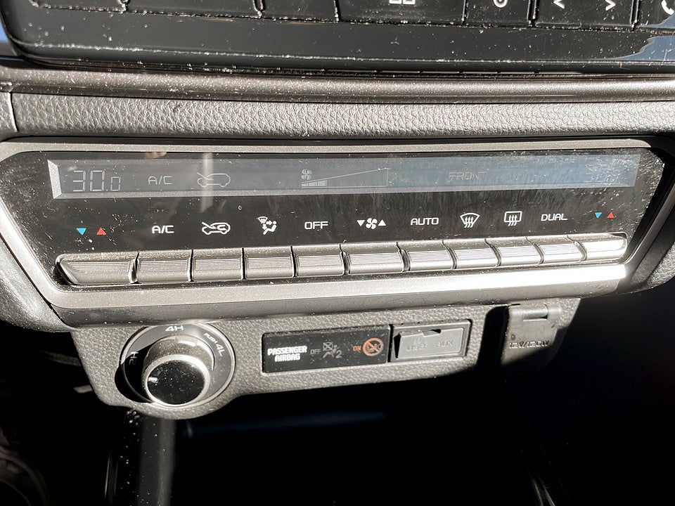 Bild på Isuzu D-max Crew Cab 1.9 CNG 163hk Aut 4WD NYBILSGARANTI KVAR
