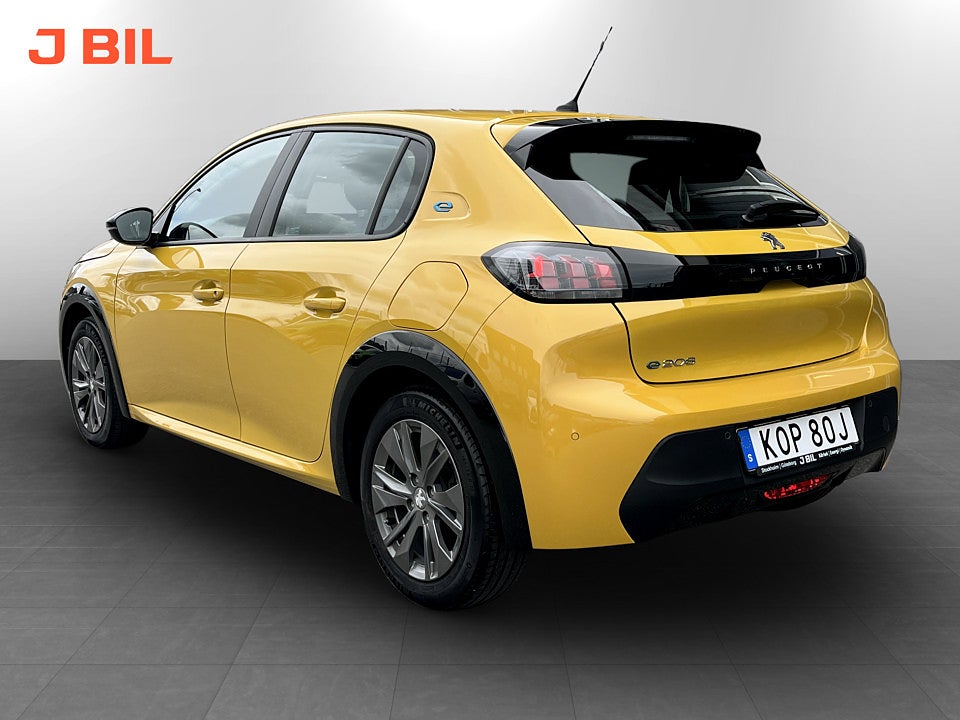 Bild på Peugeot E-208 Active 50 kWh 136hk CARPLAY BACKSENSORER