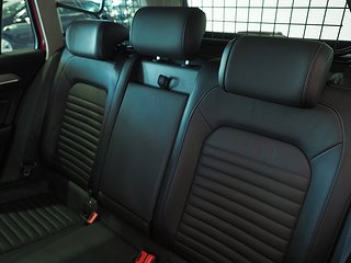 Kombi Volkswagen Passat 13 av 20
