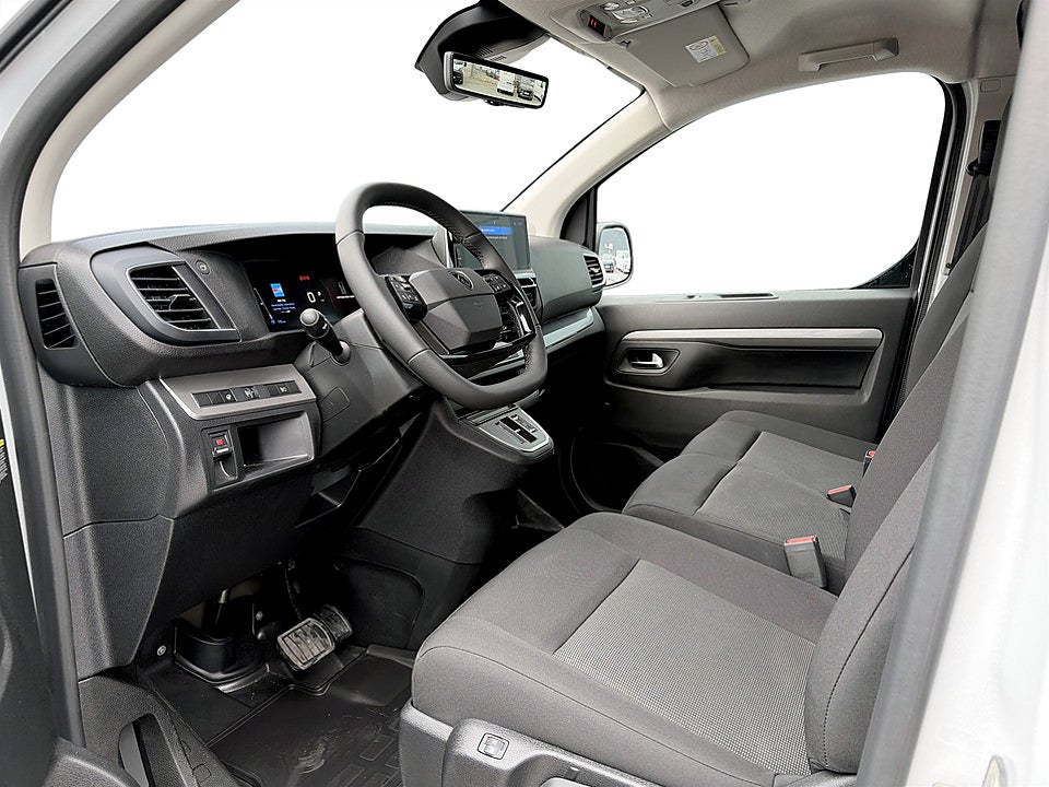 Bild på Peugeot Expert Plus 150hk Aut L3 - EDITION! SERVICE & V-HJUL INGÅR!