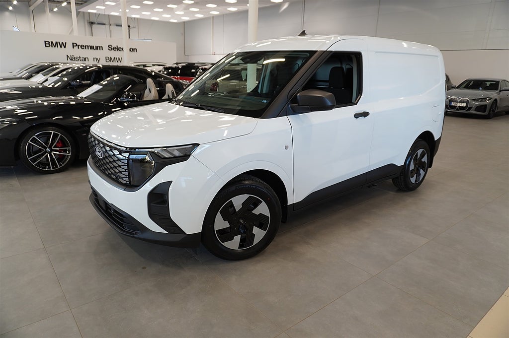 Ford transit Courier Skåp Trend Elmotor 100 kW 136hk 1-Vxl