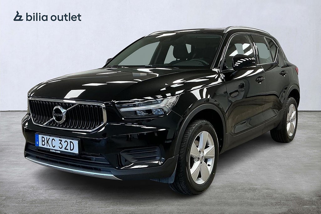 Volvo XC40 T2 Momentum Nyservad Carplay Värmare Navigation Nybesik