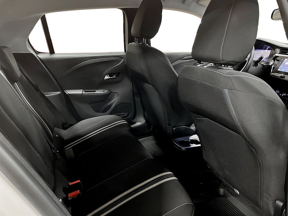 Bild på Opel Corsa-e 50 kWh 136hk Aut Design & Tech B-Kamera Carplay