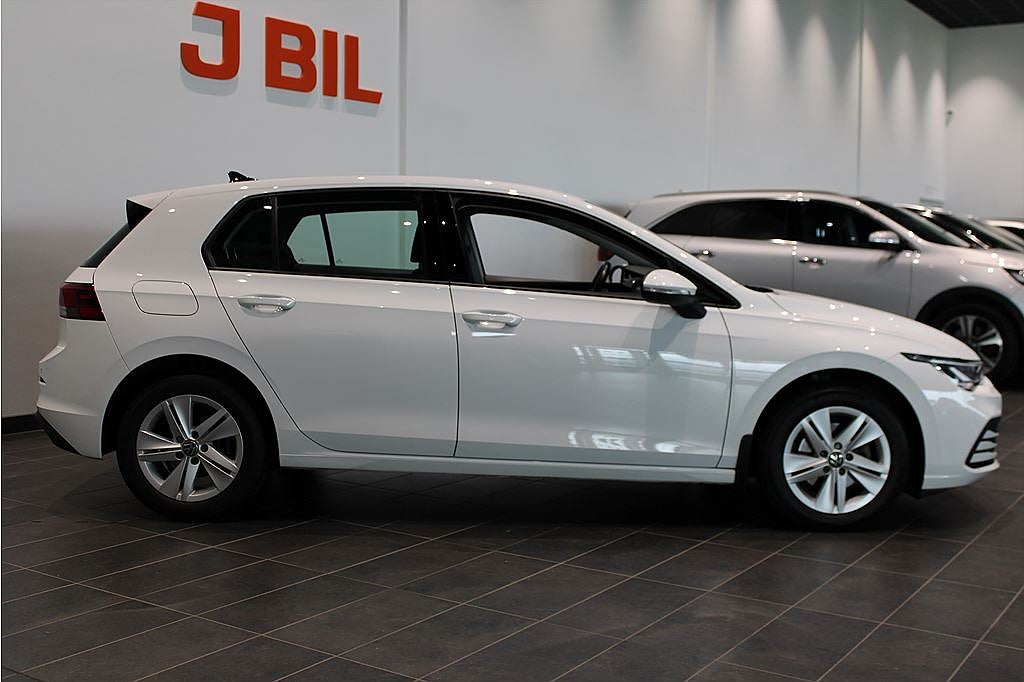 Bild på Volkswagen Golf 1.5 eTSI 150hk Aut - RATTVÄRME, ADAPTIV FARTHÅLLARE