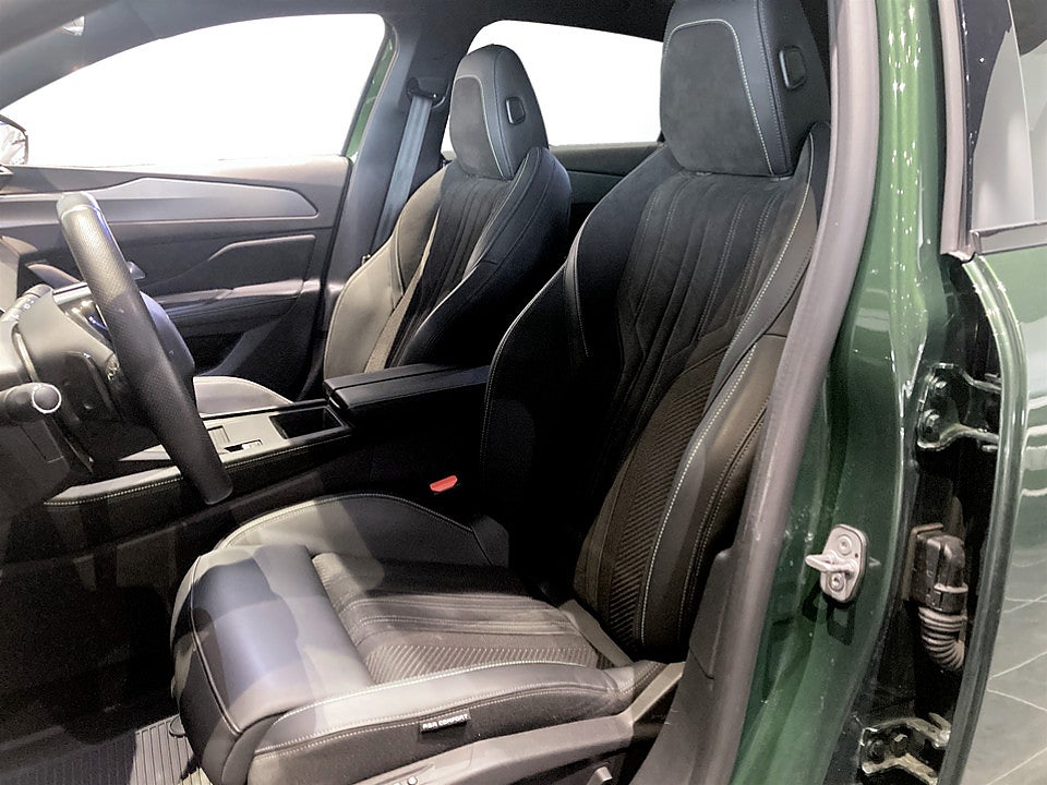 Bild på Peugeot 308 5D GT 1.2 PT 130hk Aut B-KAMERA ELSTOL MED MINNE