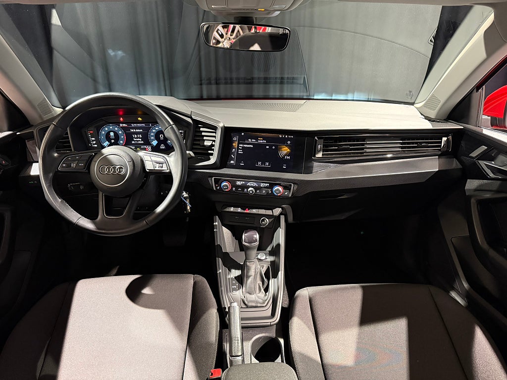 Audi A1 2022 - miniatyr 10