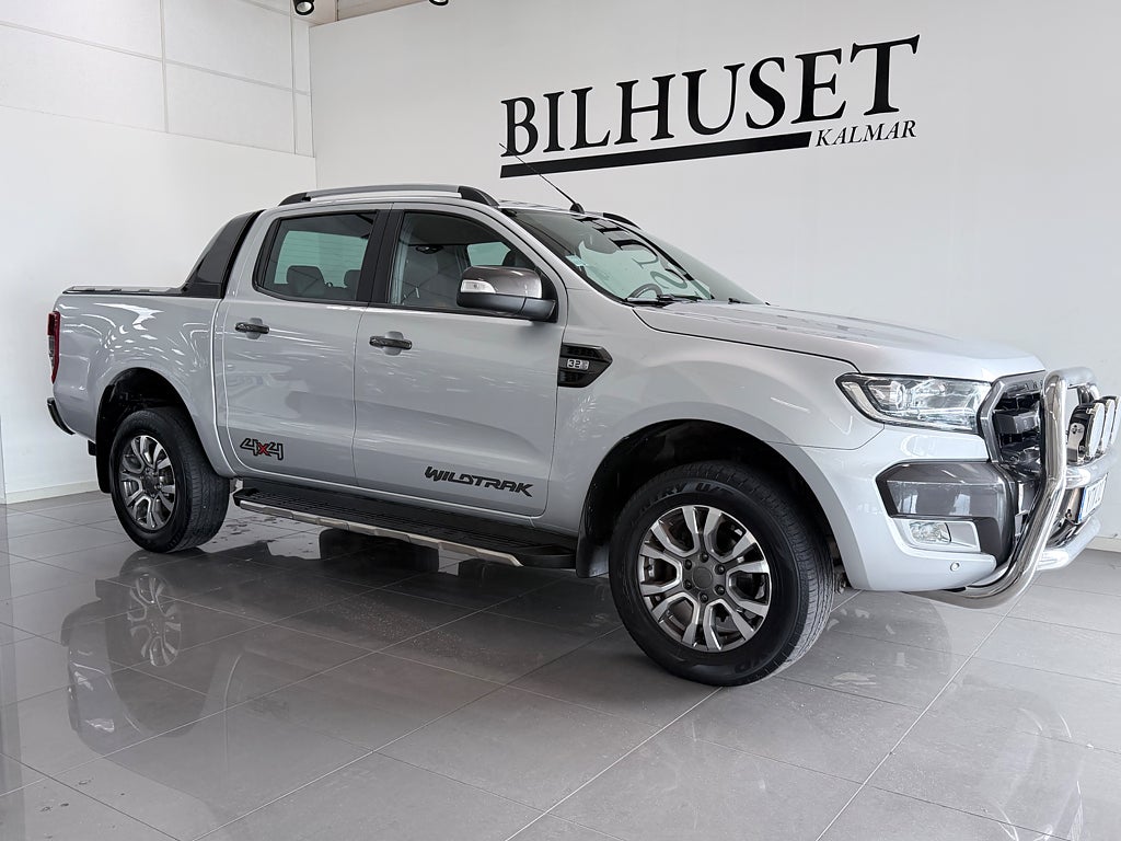 Ford ranger Dubbelhytt 3.2 TDCi 4x4 SelectShift *Backkamera